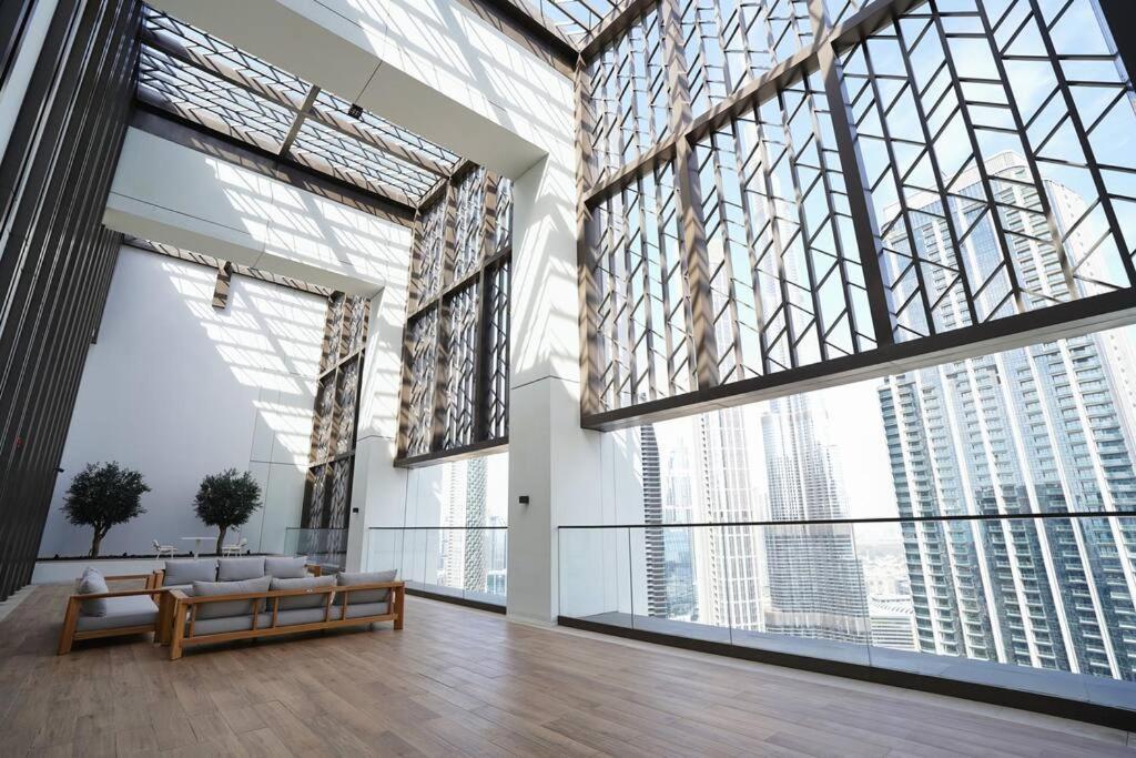 Comfy 2br In Downtown. Dubai